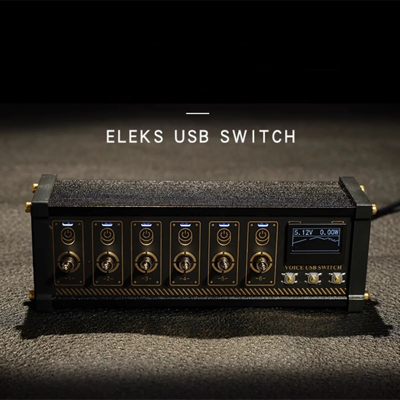 Esports Gaming Trophy - Cyberpunk NK5 USB anahtar priz Retro